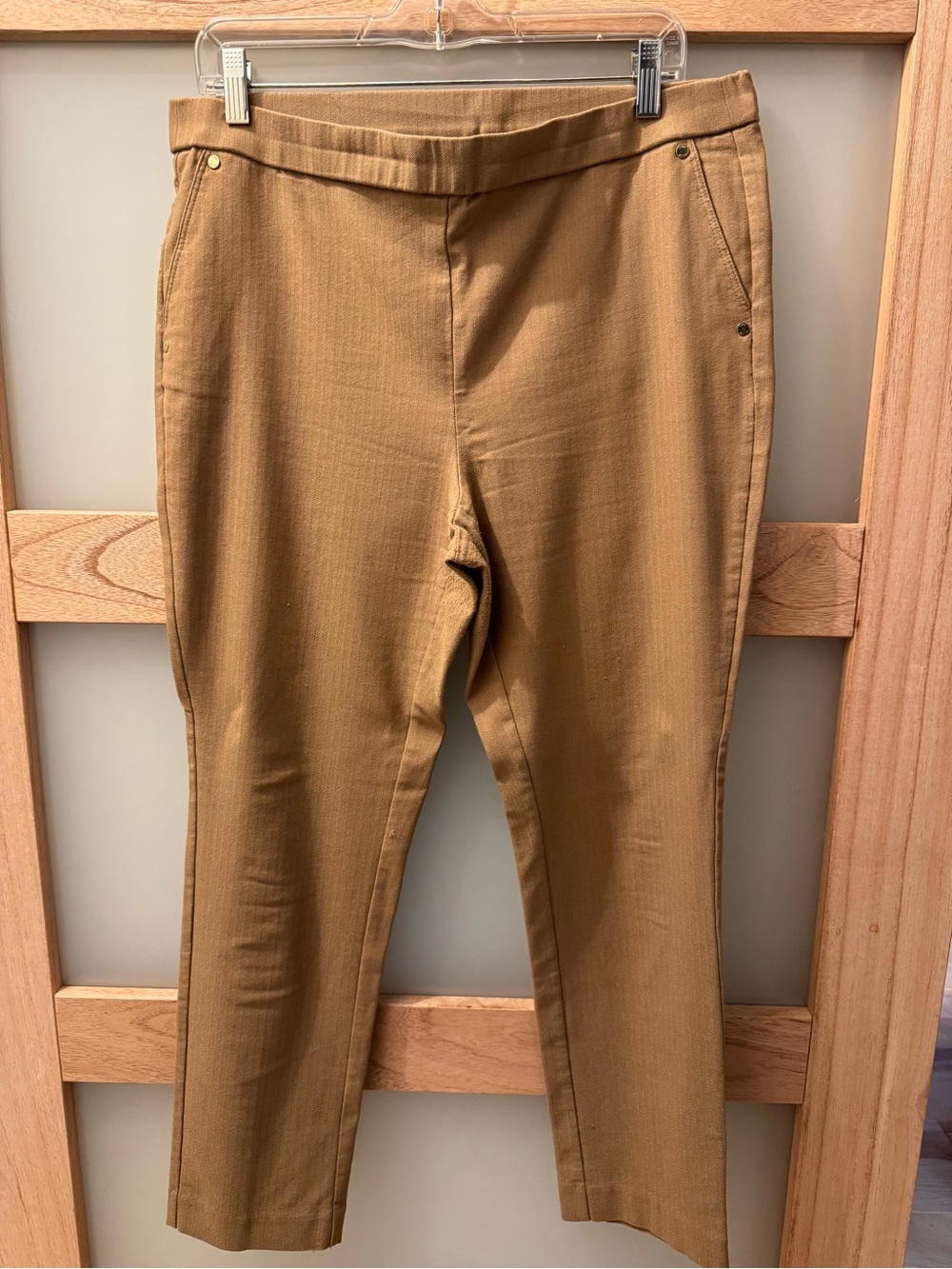 Anne Klein Camel/Tan Cropped Pants